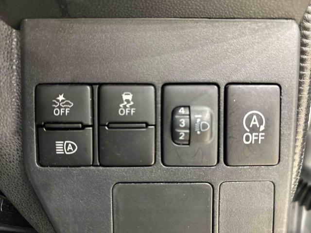ハイゼットカーゴデラックスＳＡIII　ナビ　バックカメラ　ＥＴＣ車載器ＬＥＤヘッドランプ　トップシェイドガラス　荷室ランプ　コーナーセンサー　ＡＭ・ＦＭラジオ　テンパータイヤ　マニュアルエアコン（広島県）の中古車
