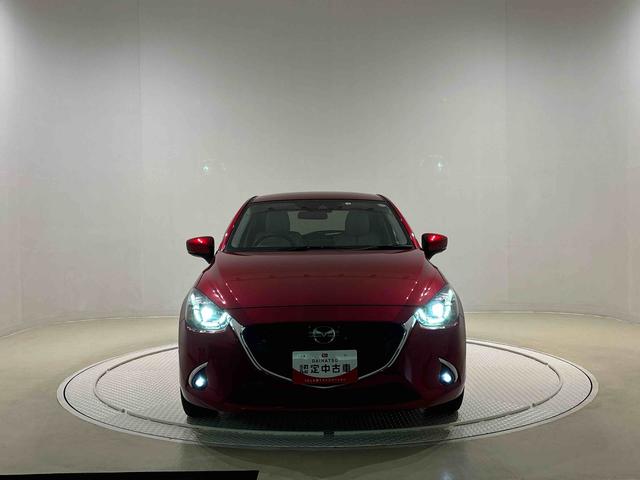デミオ１３Ｓツーリング　Ｌパッケージナビ・バックカメラ・ＥＴＣ・ＬＥＤヘッドライト・ＬＥＤフォグランプ・オートライト・クルーズコントロール・運転席・助手席シートヒーター・コーナーセンサー・キーフリー・ＵＳＢ・アルミホイール（広島県）の中古車