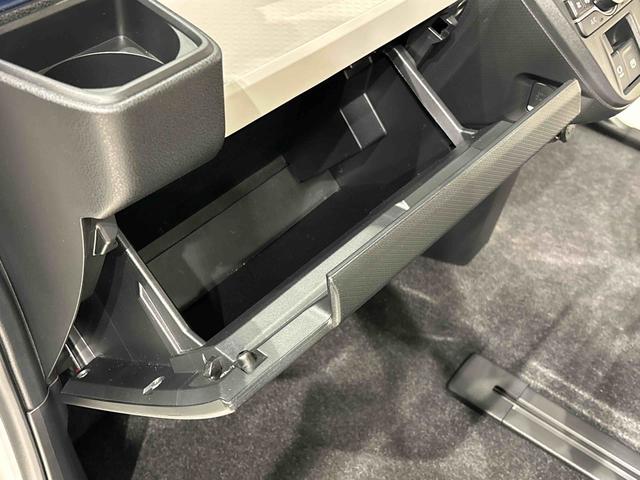 タントＸ　バックカメラ　電動パーキングブレーキ　左側パワースライドＬＥＤオートライト　パワースライドドアウェルカムオープン機能　電動格納式ドアミラー　助手席ロングスライド　助手席イージークローザー　　セキュリティアラーム　キーフリーシステム（広島県）の中古車