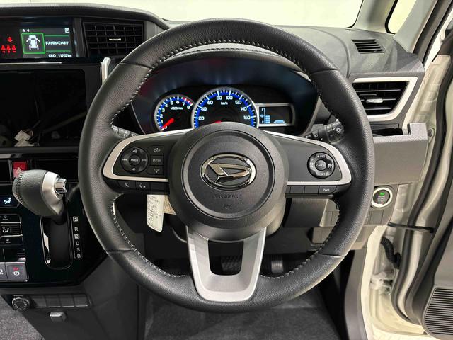 トールカスタムＧ　電動パーキングブレーキＬＥＤヘッドランプ・フォグランプ　　アルミホイール　オートライト　プッシュボタンスタート　クルーズコントロール　　コーナーセンサー　パワースライドドア　キーフリーシステム（広島県）の中古車