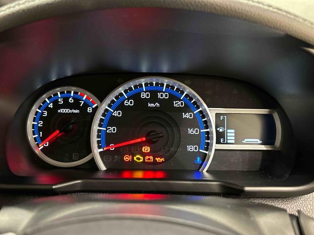 トールカスタムＧ　電動パーキングブレーキＬＥＤヘッドランプ・フォグランプ　　アルミホイール　オートライト　プッシュボタンスタート　クルーズコントロール　　コーナーセンサー　パワースライドドア　キーフリーシステム（広島県）の中古車