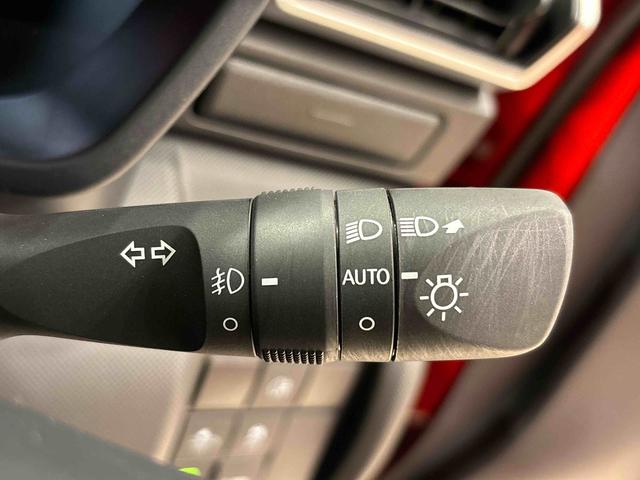 ロッキープレミアムＧ　ＨＥＶ　バックカメラ　前席シートヒーターＬＥＤヘッドランプ・フォグランプ　全車速追従機能付アダプティブクルーズコントロール　レーンキープコントロール　アルミホイール　シーケンシャルターンランプ（広島県）の中古車