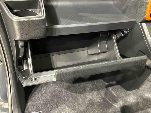 タントファンクロス衝突警報機能　衝突回避支援ブレーキ　車線逸脱警報機能　オートハイビーム　標識認識機能　誤発進抑制制御機能　先行車発進お知らせ機能（広島県）の中古車