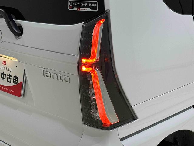 タントカスタムＲＳ　ナビ　ドラレコ　パノラマモニターカメラＬＥＤオートライト　パワースライドドアウェルカムオープン機能　助手席ロングスライド　助手席イージークローザー　運転席助手席シートヒーター　セキュリティアラーム　キーレスエントリー　　プッシュスタート（広島県）の中古車