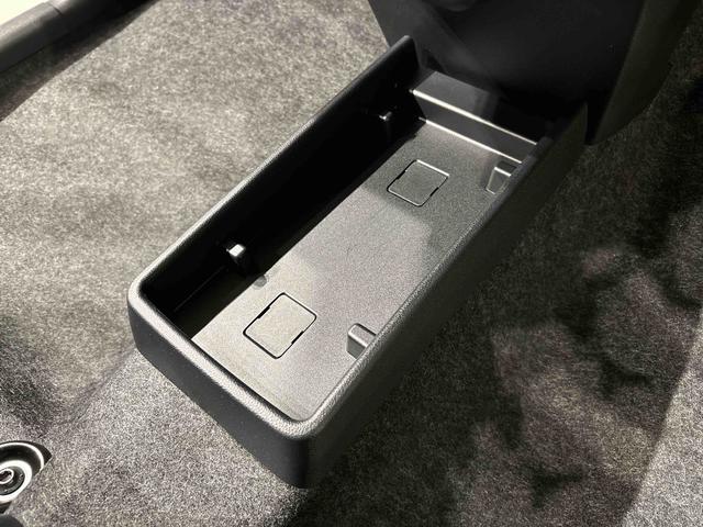 ミライースＸ　リミテッドＳＡIII　オートライト　電動格納式ドアミラーＬＥＤヘッドランプ　セキュリティアラーム　コーナーセンサー　１４インチフルホイールキャップ　キーレスエントリー　　ショツピングフック　マニュアルエアコン　バックカメラ（広島県）の中古車