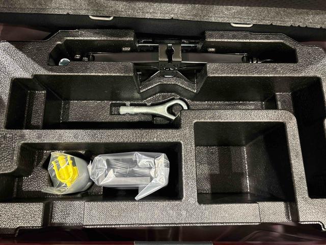 ミライースＸ　リミテッドＳＡIII　オートライト　電動格納式ドアミラーＬＥＤヘッドランプ　セキュリティアラーム　コーナーセンサー　１４インチフルホイールキャップ　キーレスエントリー　　ショツピングフック　マニュアルエアコン　バックカメラ（広島県）の中古車