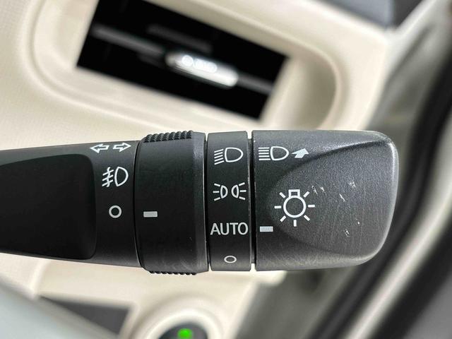 ムーヴキャンバスＸメイクアップ　ＳＡII　ナビ　ＥＴＣ車載器　ドラレコハロゲンライト　ＬＥＤフォグランプ　置き楽ボックス　オートライト　プッシュボタンスタート　セキュリティアラーム　パノラマモニター対応カメラ　両側パワースライドドア（広島県）の中古車