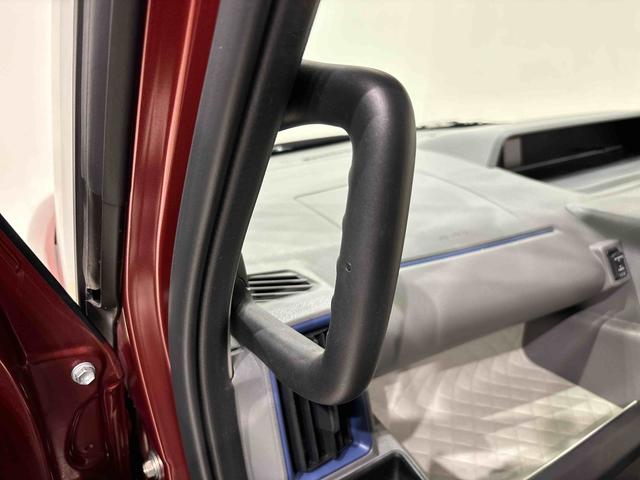 タントＸスローパー　２ＷＤ　ＣＶＴ車助手席側パワースライドドア　ＬＥＤヘッドランプ　キーフリーシステム　ミラクルオープンドア　運転席・助手席シートヒーター　リヤヒーター　純正カーナビゲーション　純正ドライブレコーダー（広島県）の中古車
