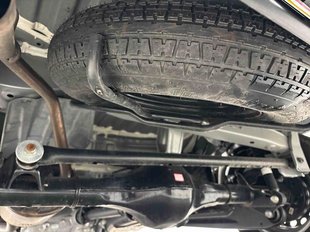 ハイゼットカーゴＤＸ　４ＷＤ　ＣＶＴ車マルチリフレクターハロゲンヘッドライト　両側スライドドア　キーレスエントリー　前席パワーウインドウ　オートライト　オートハイビーム（広島県）の中古車