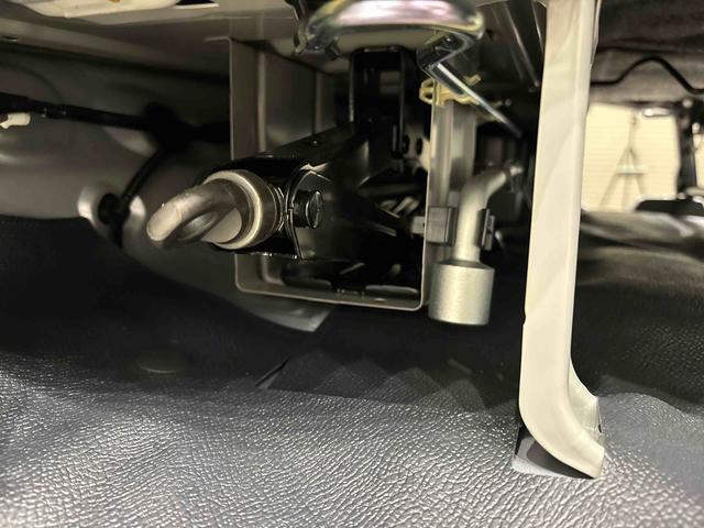 ハイゼットカーゴＤＸ　４ＷＤ　ＣＶＴ車マルチリフレクターハロゲンヘッドライト　両側スライドドア　キーレスエントリー　前席パワーウインドウ　オートライト　オートハイビーム（広島県）の中古車