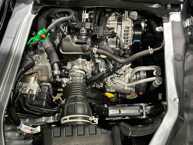 ハイゼットカーゴＤＸ　４ＷＤ　ＣＶＴ車マルチリフレクターハロゲンヘッドライト　両側スライドドア　キーレスエントリー　前席パワーウインドウ　オートライト　オートハイビーム（広島県）の中古車