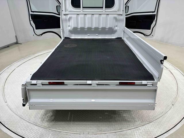 ハイゼットトラックスタンダード　キーフリーシステム　電動格納式ミラー運転席ＳＲＳエアバック　バックソナー　電動式パワーステアリング　あゆみ板掛けテールゲート　ＶＳＣ＆ＴＲＣ　衝突警報機能　衝突回避支援ブレーキ　車線逸脱警報機能　オートハイビーム　誤発進抑制制御機能（広島県）の中古車
