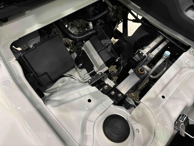 ハイゼットトラックスタンダード　キーフリーシステム　電動格納式ミラー運転席ＳＲＳエアバック　バックソナー　電動式パワーステアリング　あゆみ板掛けテールゲート　ＶＳＣ＆ＴＲＣ　衝突警報機能　衝突回避支援ブレーキ　車線逸脱警報機能　オートハイビーム　誤発進抑制制御機能（広島県）の中古車