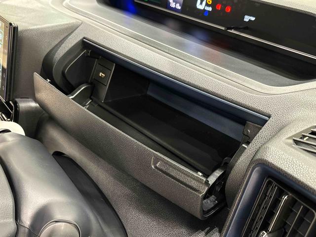 タントカスタムＲＳ　ディスプレイオーディオ　バックカメラ付きＬＥＤオートライト　パワースライドドアウェルカムオープン機能　オート電動格納式ドアミラー　助手席イージークローザー　アルミホイール　キーフリーシステム（広島県）の中古車