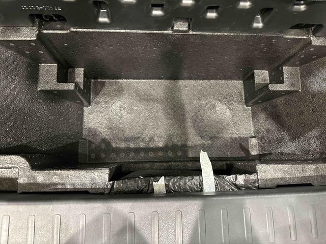ステラカスタムＲ　ナビ　バックカメラ　ＥＴＣ車載器ＬＥＤオートハイビーム・フォグランプ　運転席シートヒーター　アルミホイール　オートライト　プッシュボタンスタート　セキュリティアラーム（広島県）の中古車