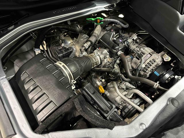 ハイゼットカーゴＤＸ　４ＷＤ　ＣＶＴ車両側スライドドア　マルチリフレクターハロゲンヘッドライト　キーレスエントリー　前席パワーウインドウ　リヤスモークがｔラス　後席ヒーター（広島県）の中古車