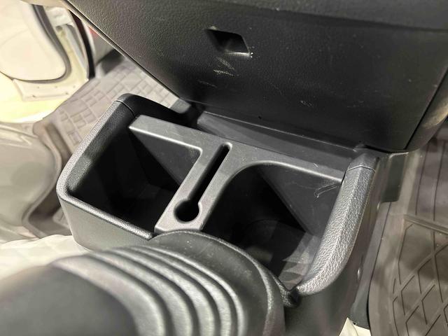 ハイゼットトラックエクストラハロゲンヘッドランプ　トップシェイドガラス　格納式テールゲートチェーン　ＬＥＤフォグランプ　　大型荷台作業灯　運転席バニティミラー　サビ長期保証　キーレスエントリー（広島県）の中古車