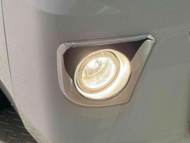 ハイゼットトラックエクストラハロゲンヘッドランプ　トップシェイドガラス　格納式テールゲートチェーン　ＬＥＤフォグランプ　　大型荷台作業灯　運転席バニティミラー　サビ長期保証　キーレスエントリー（広島県）の中古車