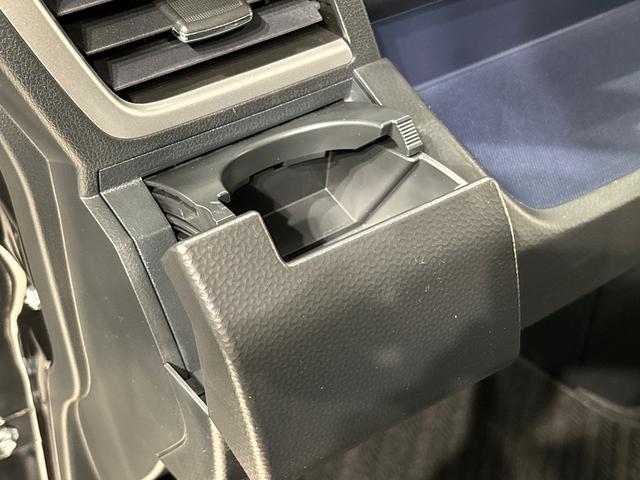 トールカスタムＧ　電動パーキングブレーキ　クルーズコントロールＬＥＤヘッドランプ・フォグランプバックカメラ　１４インチアルミホイール　オートライト　プッシュボタンスタート　　コーナーセンサー　パワースライドドア　キーフリーシステム（広島県）の中古車