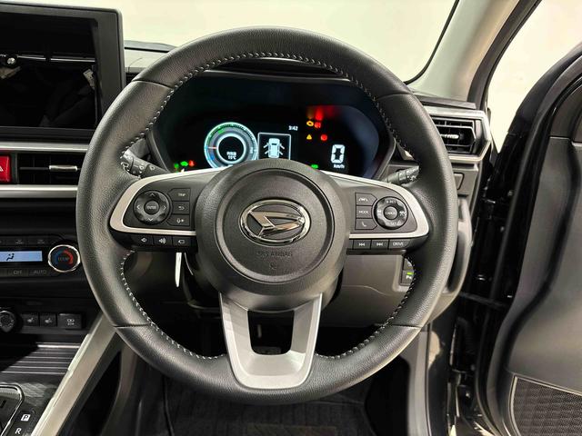 ロッキープレミアムＧ　ＨＥＶ運転席・助手席シートヒーター　アルミホイール　電動格納ドアミラー　電動パーキングブレーキ　ＬＥＤヘッドランプ＆フォグランプ　シーケンシャルターンランプ　キーフリーシステム（広島県）の中古車