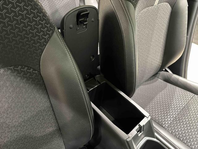 ロッキープレミアムＧ　ＨＥＶ運転席・助手席シートヒーター　アルミホイール　電動格納ドアミラー　電動パーキングブレーキ　ＬＥＤヘッドランプ＆フォグランプ　シーケンシャルターンランプ　キーフリーシステム（広島県）の中古車