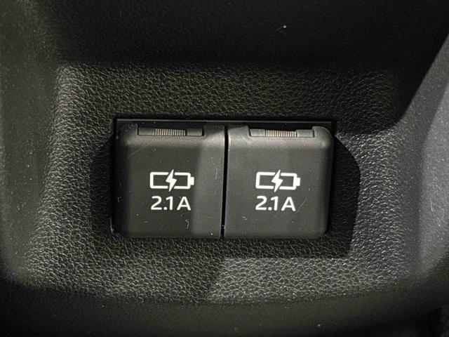 ロッキープレミアムＧ　ＨＥＶ運転席・助手席シートヒーター　アルミホイール　電動格納ドアミラー　電動パーキングブレーキ　ＬＥＤヘッドランプ＆フォグランプ　シーケンシャルターンランプ　キーフリーシステム（広島県）の中古車