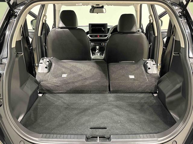 ロッキープレミアムＧ　ＨＥＶ運転席・助手席シートヒーター　アルミホイール　電動格納ドアミラー　電動パーキングブレーキ　ＬＥＤヘッドランプ＆フォグランプ　シーケンシャルターンランプ　キーフリーシステム（広島県）の中古車