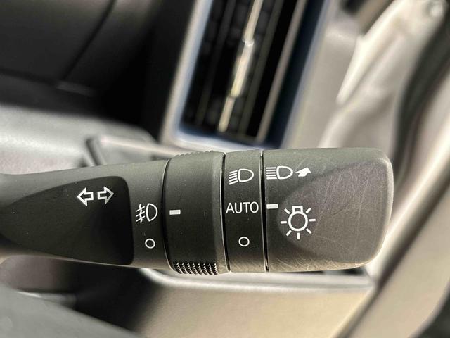 タントカスタムＲＳ　　キーフリーシステム　バックカメラＬＥＤオートライト　パワースライドドアウェルカムオープン機能　電動パーキングブレーキ　運転席助手席シートヒーター　アルミホイール　キーフリーシステム　　オート電動格納式ドアミラー　ステアリングスイッチ（広島県）の中古車