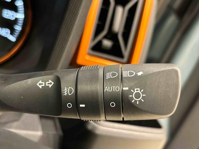 タフトＧスカイフィールトップ　ＬＥＤオートライト　運転席／助手席シートヒーター　プッシュボタンスタート　キーフリーシステム　電動パーキングブレーキ　ナビ　バックカメラ　ＥＴＣ　１５インチアルミホイール（広島県）の中古車