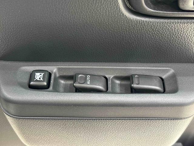 ハイゼットトラックエクストラＳＡIIIｔ　ナビ　バックカメラ　ドラレコＬＥＤヘッドランプ　ＬＥＤフォグランプ　トップシェイドガラス　大型荷台作業灯　運転席ＳＲＳエアバック　パワーウインドウ　キーレスエントリー　パワードアロック　バックソナー　ＶＳＣ＆ＴＲＣ（広島県）の中古車