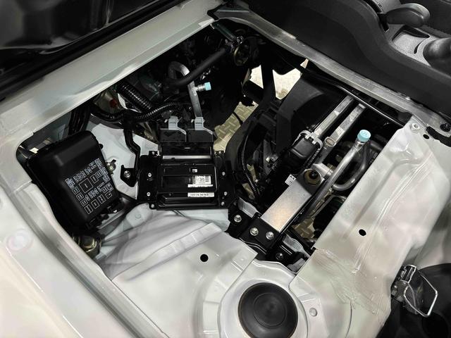 ハイゼットトラックエクストラＳＡIIIｔ　ナビ　バックカメラ　ドラレコＬＥＤヘッドランプ　ＬＥＤフォグランプ　トップシェイドガラス　大型荷台作業灯　運転席ＳＲＳエアバック　パワーウインドウ　キーレスエントリー　パワードアロック　バックソナー　ＶＳＣ＆ＴＲＣ（広島県）の中古車