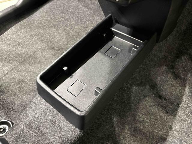 ミライースＸ　リミテッドＳＡIII　２ＷＤ　ＣＶＴ車　バックカメラＬＥＤヘッドランプ　キーレスエントリー　ダイヤル式マニュアルエアコン　電動格納ドアミラー　パワーウインドウ　パワーステアリング（広島県）の中古車