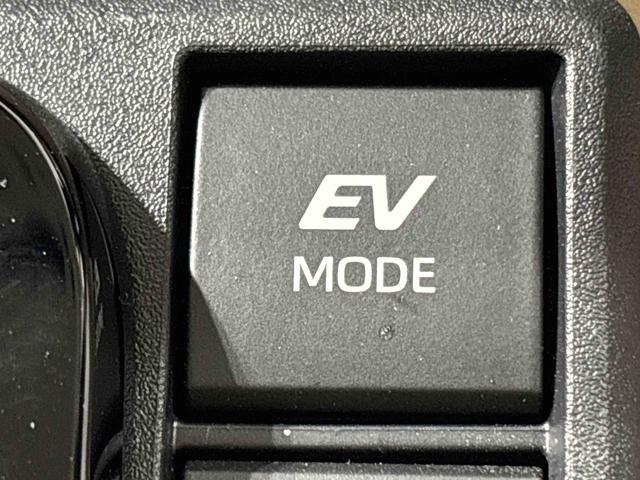シエンタハイブリッドＺ　ナビ　パノラマカメラ付きＬＥＤヘッドランプ・フォグランプ　　オートライト　プッシュボタンスタート　クルーズコントロール　　　キーフリーシステム　ナビ　バックカメラ　ＥＴＣ２．０（広島県）の中古車