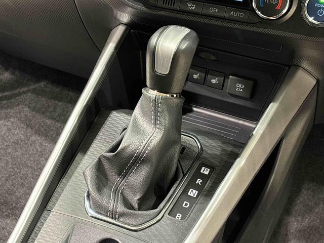 ロッキープレミアムＧ　ＨＥＶ　電動パーキングブレーキＬＥＤヘッドランプ・フォグランプ　全車速追従機能付アダプティブクルーズコントロール　レーンキープコントロール　アルミホイール　シートヒーター　プッシュスタート（広島県）の中古車