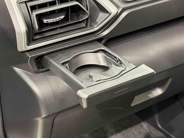 ロッキープレミアムＧ　ＨＥＶ　電動パーキングブレーキＬＥＤヘッドランプ・フォグランプ　全車速追従機能付アダプティブクルーズコントロール　レーンキープコントロール　アルミホイール　シートヒーター　プッシュスタート（広島県）の中古車