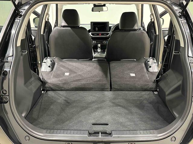 ロッキープレミアムＧ　ＨＥＶ　電動パーキングブレーキＬＥＤヘッドランプ・フォグランプ　全車速追従機能付アダプティブクルーズコントロール　レーンキープコントロール　アルミホイール　シートヒーター　プッシュスタート（広島県）の中古車