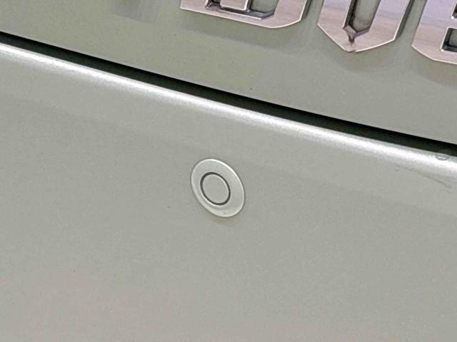 ムーヴＸ　ＳＡ　ＣＤチューナー　オートライト　キーフリーアイドリングストップ　運転席シートリフター　チルトステアリング　オートエアコン　ハロゲンヘッドランプ　電動格納ドアミラー　純正アルミホイール　ウレタンハンドル（広島県）の中古車
