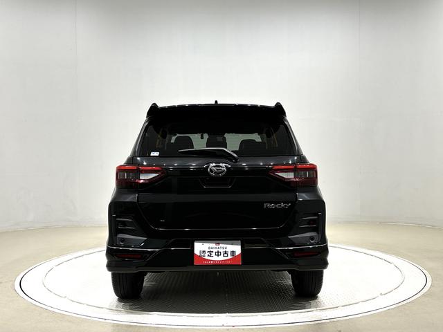ロッキープレミアムＬＥＤヘッドランプ・フォグランプ　全車速追従機能付アダプティブクルーズコントロール　レーンキープコントロール　１７インチアルミホイール　シートヒーター　プッシュボタンスタート（広島県）の中古車