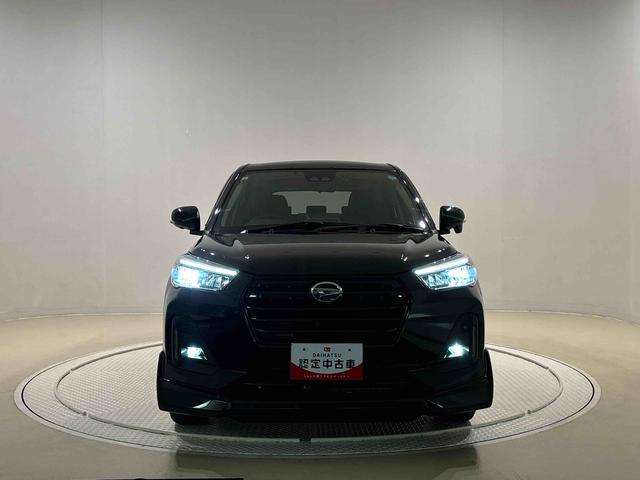 ロッキープレミアムＬＥＤヘッドランプ・フォグランプ　全車速追従機能付アダプティブクルーズコントロール　レーンキープコントロール　１７インチアルミホイール　シートヒーター　プッシュボタンスタート（広島県）の中古車