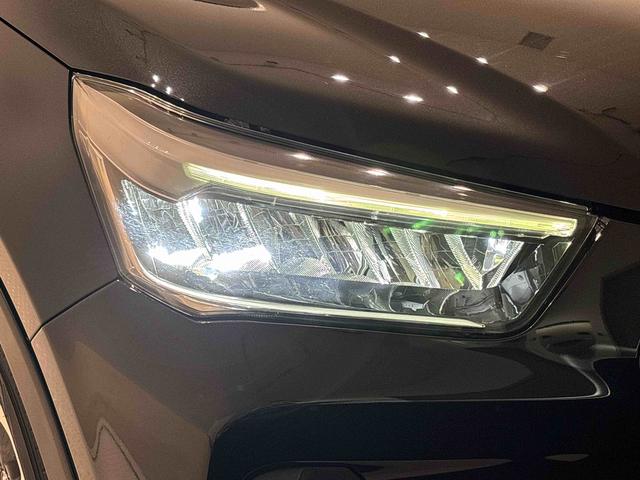 ロッキープレミアムＬＥＤヘッドランプ・フォグランプ　全車速追従機能付アダプティブクルーズコントロール　レーンキープコントロール　１７インチアルミホイール　シートヒーター　プッシュボタンスタート（広島県）の中古車