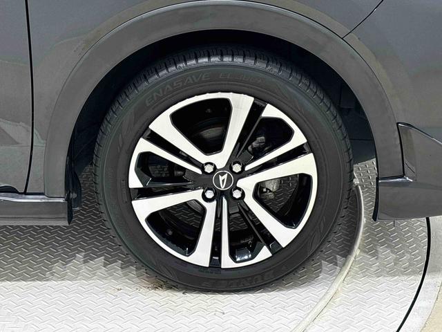 ロッキープレミアムＬＥＤヘッドランプ・フォグランプ　全車速追従機能付アダプティブクルーズコントロール　レーンキープコントロール　１７インチアルミホイール　シートヒーター　プッシュボタンスタート（広島県）の中古車