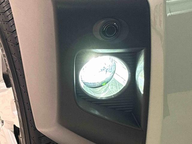タフトＧターボ　クロムベンチャー　バックカメラ　前席シートヒーターＬＥＤヘッドライト　ＬＥＤフォグランプ　スカイフィールトップ　オーディオ操作用ステアリングスイッチ　アダプティブクルーズコントロール　レーンキープコントロール　ＳＲＳサイドエアバッグ　オーディオレス（広島県）の中古車