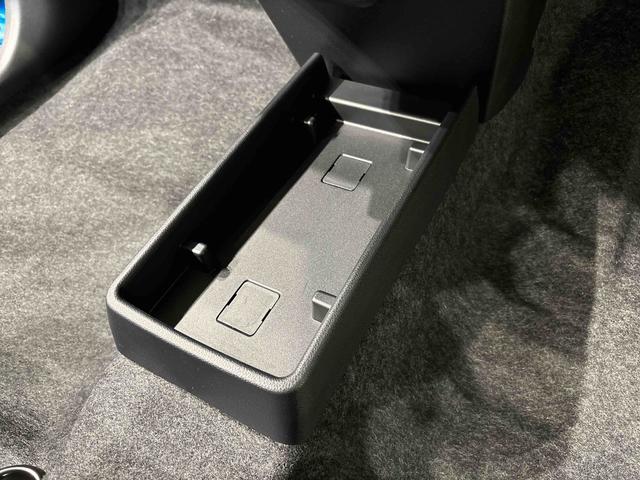 ミライースＸ　リミテッドＳＡIII　バックカメラ　電動格納ドアミラーＬＥＤヘッドランプ　セキュリティアラーム　コーナーセンサー　１４インチフルホイールキャップ　キーレスエントリー　電動格納式ドアミラー　ショツピングフック　マニュアルエアコン（広島県）の中古車