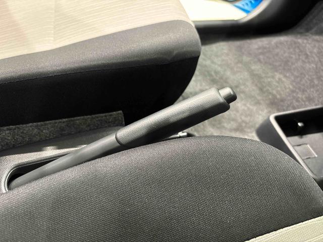 ミライースＸ　リミテッドＳＡIII　バックカメラ　電動格納ドアミラーＬＥＤヘッドランプ　セキュリティアラーム　コーナーセンサー　１４インチフルホイールキャップ　キーレスエントリー　電動格納式ドアミラー　ショツピングフック　マニュアルエアコン（広島県）の中古車