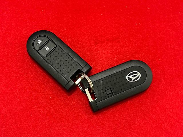 ブーンＸ　Ｌパッケージ　ＳＡII　２ＷＤ　ＣＶＴ車　バックカメラマルチリフレクターハロゲンヘッドライト　オート電動格納ドアミラー　キーフリーシステム　オートエアコン　ＬＥＤリヤコンビネーションランプ　フロントベンチシート　純正カーナビゲーション＆ドラレコ（広島県）の中古車
