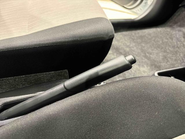 ミライースＸ　リミテッドＳＡIII　ＬＥＤライトＬＥＤヘッドランプ　セキュリティアラーム　コーナーセンサー　１４インチフルホイールキャップ　キーレスエントリー　電動格納式ドアミラー　ショツピングフック　マニュアルエアコン（広島県）の中古車