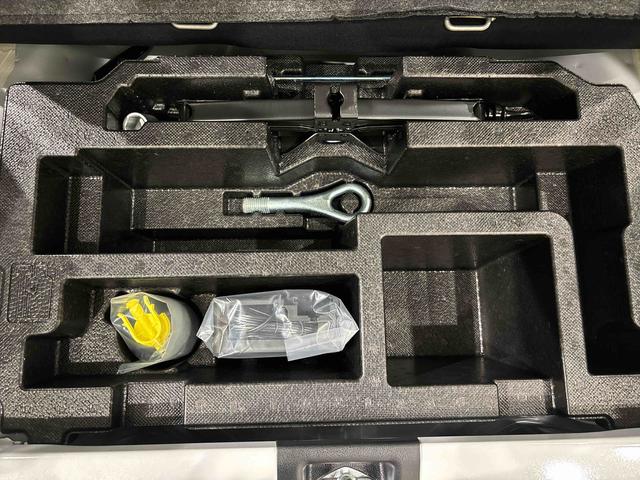 ミライースＸ　リミテッドＳＡIII　ＬＥＤライトＬＥＤヘッドランプ　セキュリティアラーム　コーナーセンサー　１４インチフルホイールキャップ　キーレスエントリー　電動格納式ドアミラー　ショツピングフック　マニュアルエアコン（広島県）の中古車
