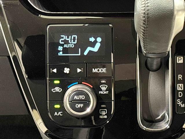 キャストスポーツＳＡIII　１６インチアルミホイール　パドルシフトＤＶＤ＆ＵＳＢチューナー　バックカメラ　ＥＴＣ車載器ステアリングスイッチ　ＭＯＭＯ革巻ハンドル　運転席・助手席シートヒーター　オートハイビーム　運転席シートリフター　チルトステアリング（広島県）の中古車
