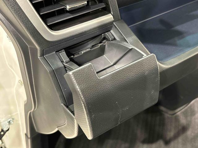 トールカスタムＧ　バックカメラ　電動パーキングブレーキＬＥＤヘッドランプ・フォグランプ　　１５インチアルミホイール　オートライト　プッシュボタンスタート　クルーズコントロール　　コーナーセンサー　パワースライドドア　キーフリーシステム（広島県）の中古車