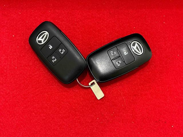 トールカスタムＧ　バックカメラ　電動パーキングブレーキＬＥＤヘッドランプ・フォグランプ　　１５インチアルミホイール　オートライト　プッシュボタンスタート　クルーズコントロール　　コーナーセンサー　パワースライドドア　キーフリーシステム（広島県）の中古車